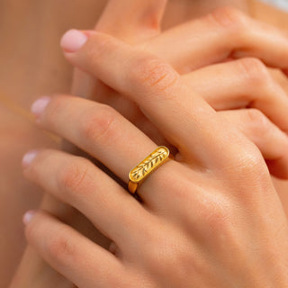 Leaf Signet Ring