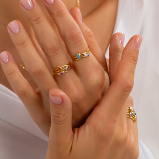 Custom Birthstone Family Ring Gold